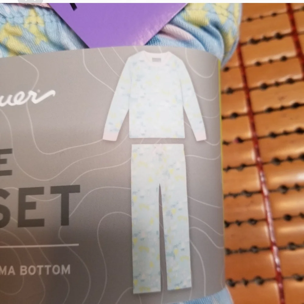 Eddie Bauer Pajama 3 Piece Sleep Set Robe Long Sleeves P…